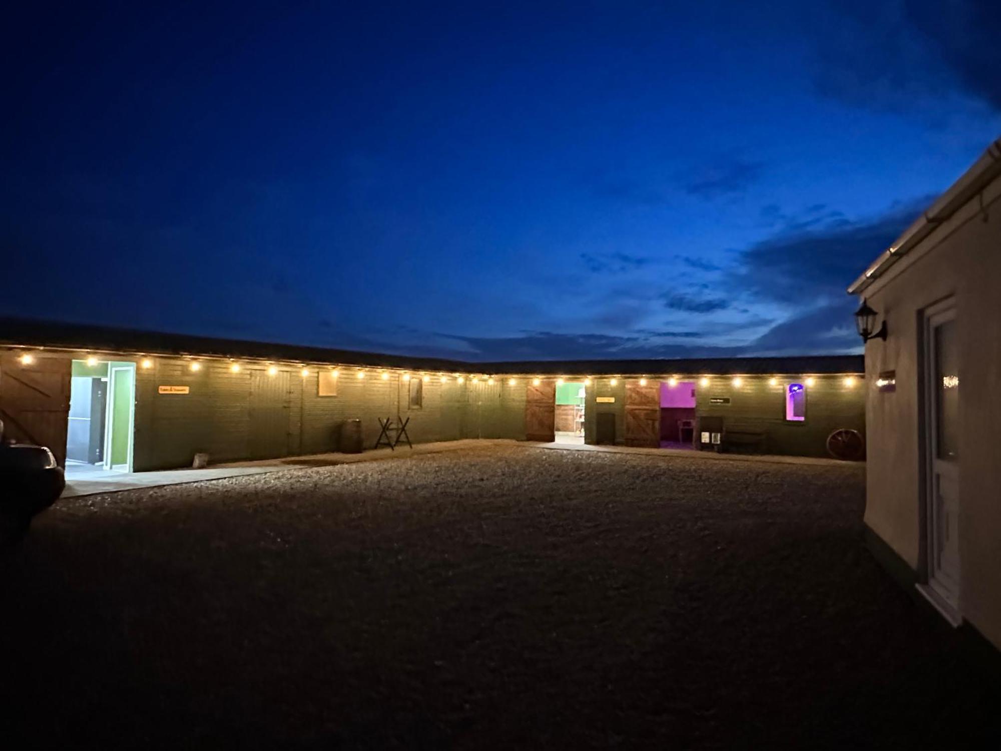 Ferienwohnung The Cow Shed Narberth Exterior foto